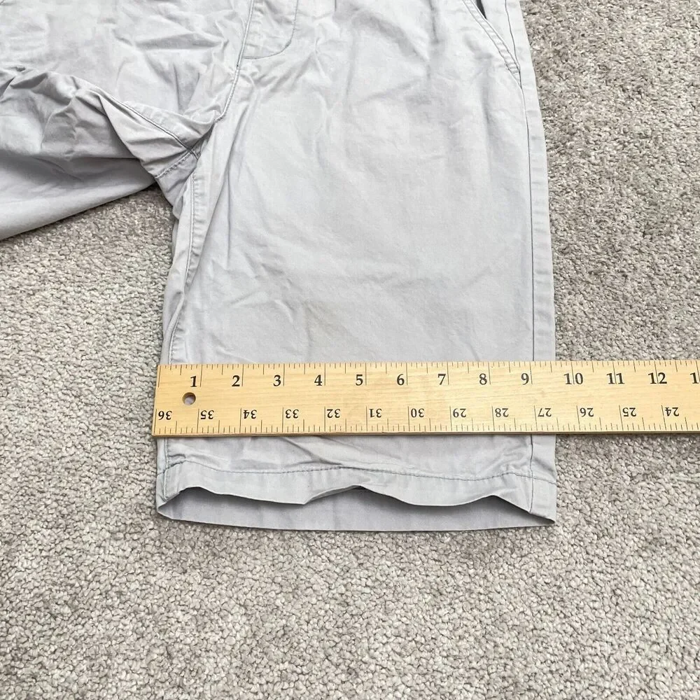 Old Navy Chino Shorts Boys Kids 14 Gray Flat Front Cotton Pockets Casual Outdoor